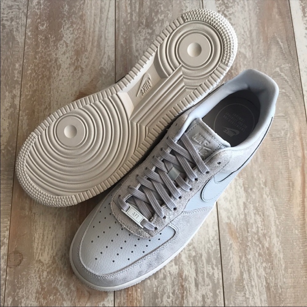 NWT Nike Air Force 1 Premium Platinum - Picture 7 of 7
